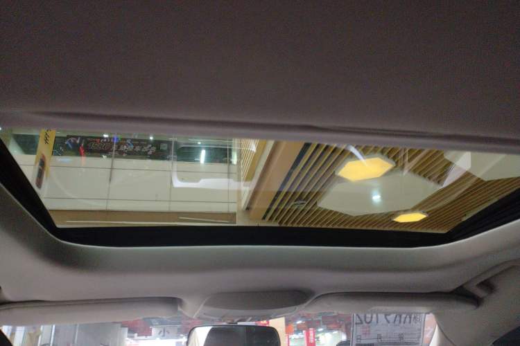 Used Ford Mondeo 2020 EcoBoost 180 Stylish Model Headliner