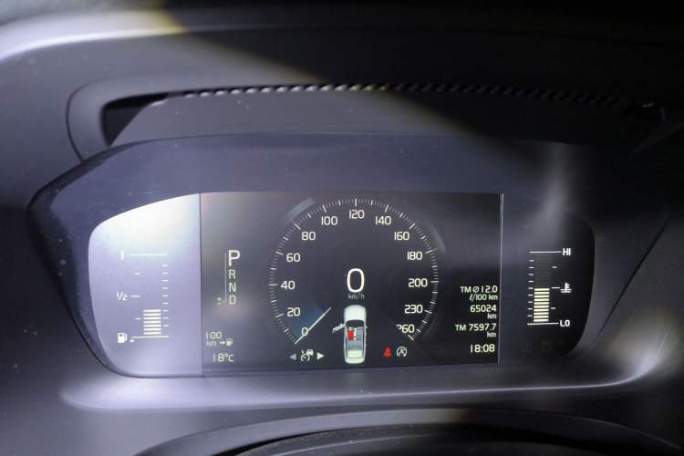 Used Volvo S90 2018 T5 Zhiyuan Edition
