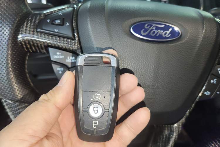 Used Ford Edge 2020 EcoBoost 245 Two-Wheel Drive Titanium 7-Seater