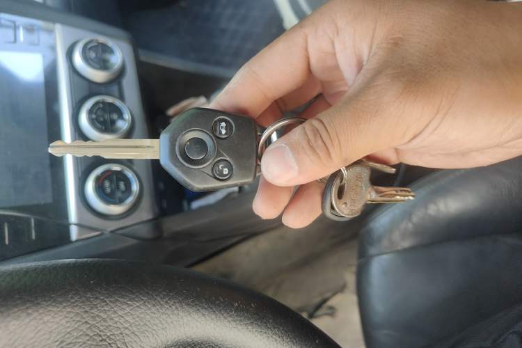 Used Subaru XV 2015 2.0i Elite Edition