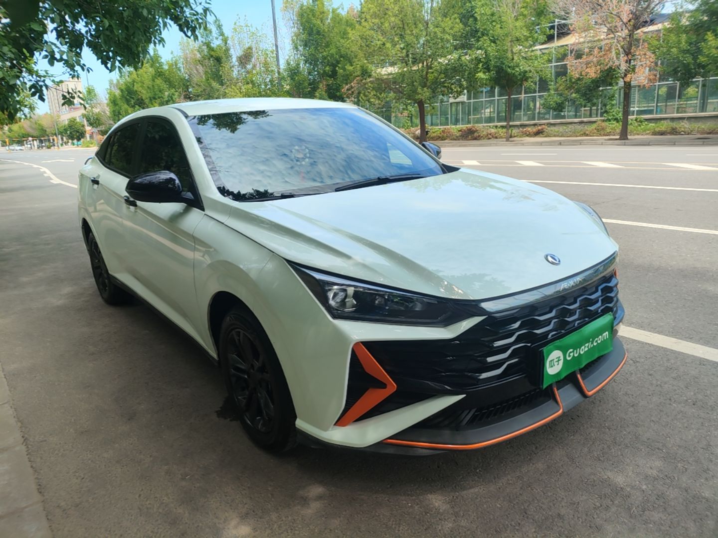 Dongfeng Aeolus Yixuan 2024 1.5L Automatic JingSu Edition — снимка 3