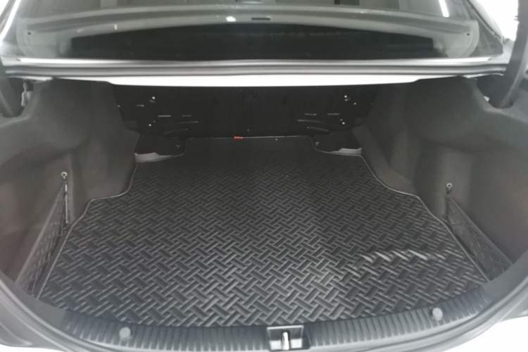 Used Mercedes-Benz C-Class 2021 C 260 L Sport Edition Star Collection
