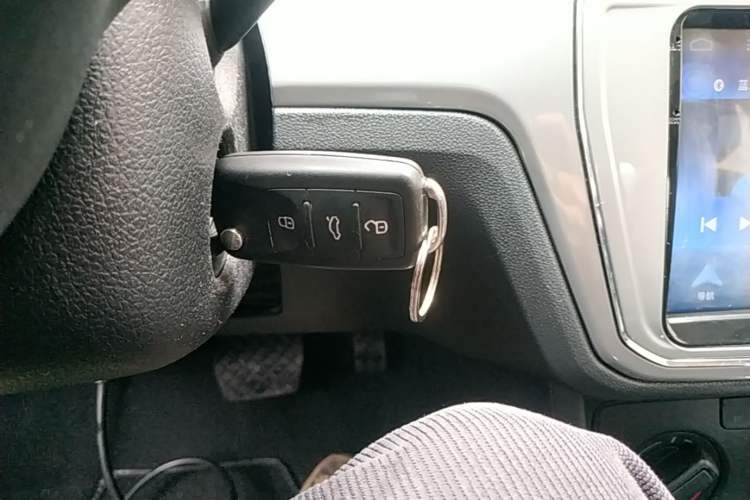 Used Volkswagen Lavida 2019 Lavida Start 1.5L Automatic Trendy Version China VI Standard Vehicle Key