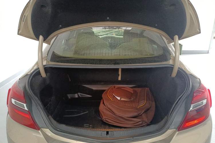 Used Buick Regal 2015 2.0L Elite Fashion Edition