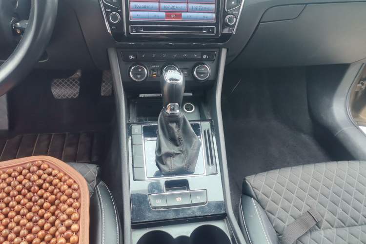 Used Skoda Superb 2016 TSI280 DSG Innovation Edition