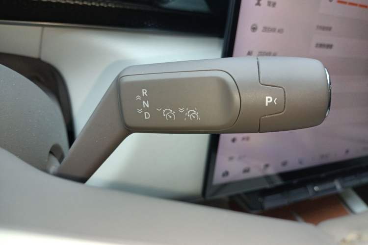 Used Zeekr 7X 2025 75 kWh Rear-Wheel Drive Intelligent Driving Version
