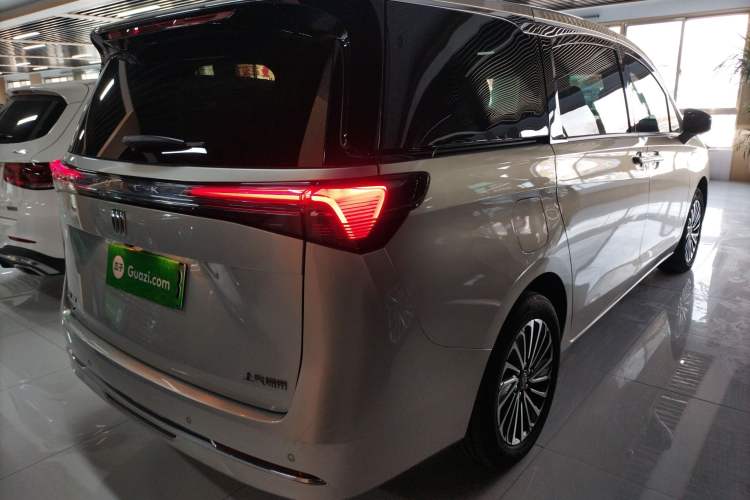 Used Buick GL8 New Energy 2025 Lu Shang Smart Enjoyment Edition 7-Seater
