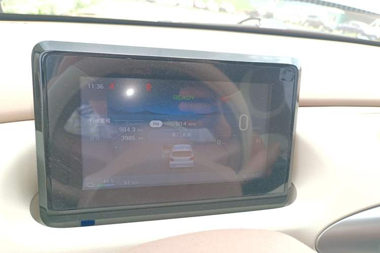 Used Wuling Hongguang MINIEV 2025 Four-Door Version Advanced Edition Instrument Cluster