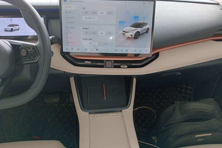 Used Lynk & Co 06 2025 Renew 1.5T Halo
