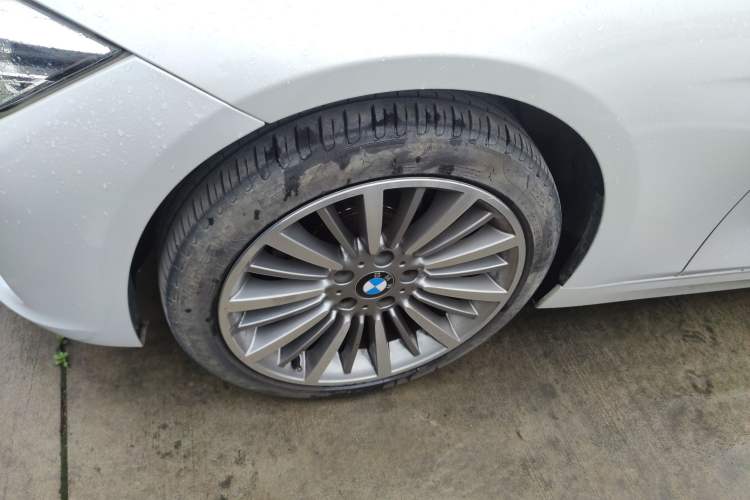 Used BMW 3 Series 2019 320Li Fashion Model
