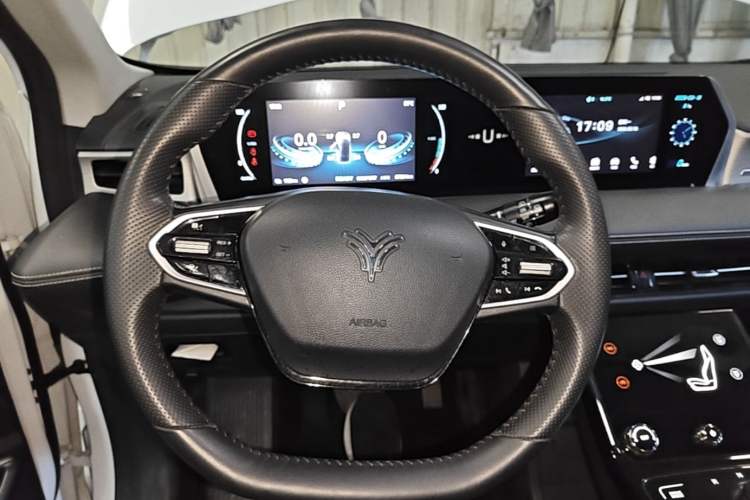 Used NETA U 2023 NETA U-Ⅱ 400 U-SHOW Edition Lithium-Ion Battery