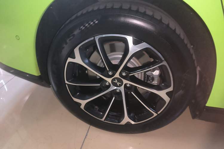 Used XPeng P7 2020 670N Right Rear Wheel Hub