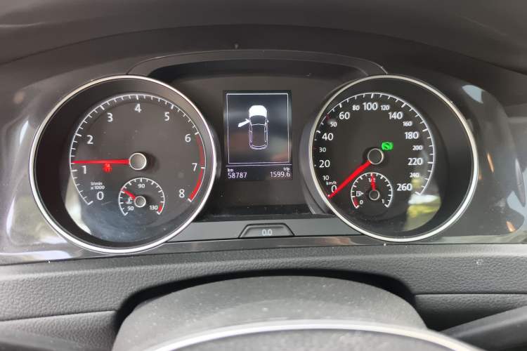 Used Volkswagen Golf 2019 200TSI DSG Comfort & Ambition Edition China VI Standard