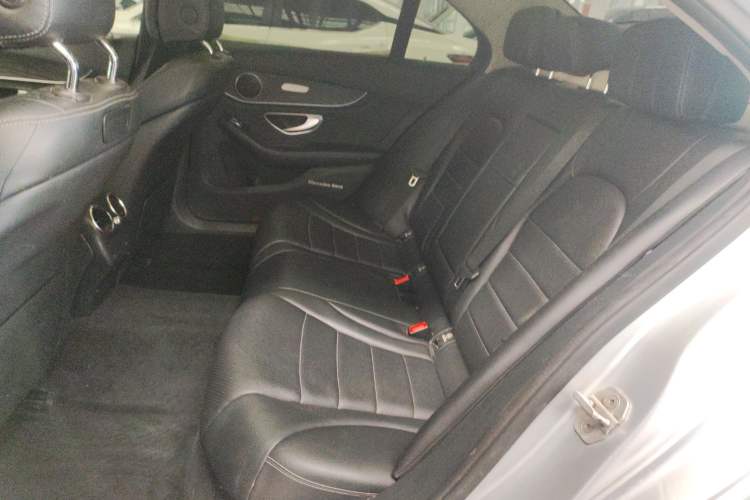 Used Mercedes-Benz C-Class 2015 Revised C 200 L Sport Edition Left Rear Seat