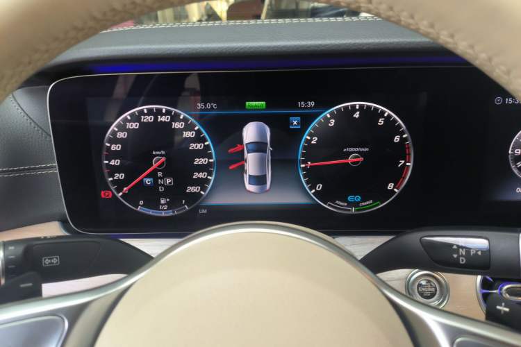 Used Mercedes-Benz CLS 2018 CLS 350 4MATIC
