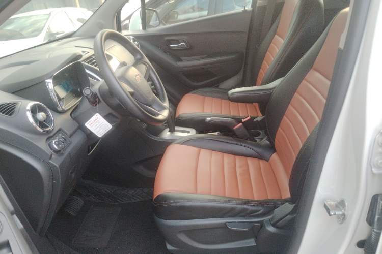 Used Chevrolet Trax 2016 1.4T Automatic Two-Wheel Drive Comfort Version with Sunroof