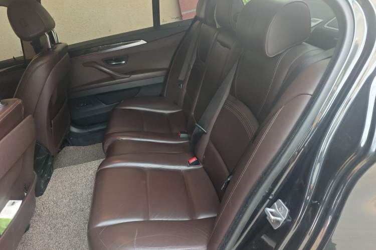 Used BMW 5 Series 2014 525Li Luxury Design Package
