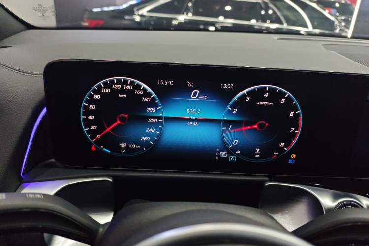 Used Mercedes-Benz GLB 2021 GLB 200 Dynamic Edition Instrument Cluster