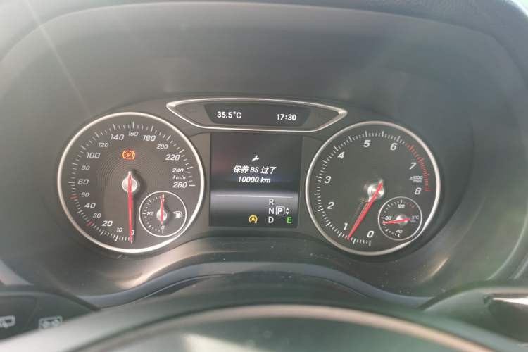 Used Mercedes-Benz B-Class 2015 B 200 Sport Edition Instrument Cluster