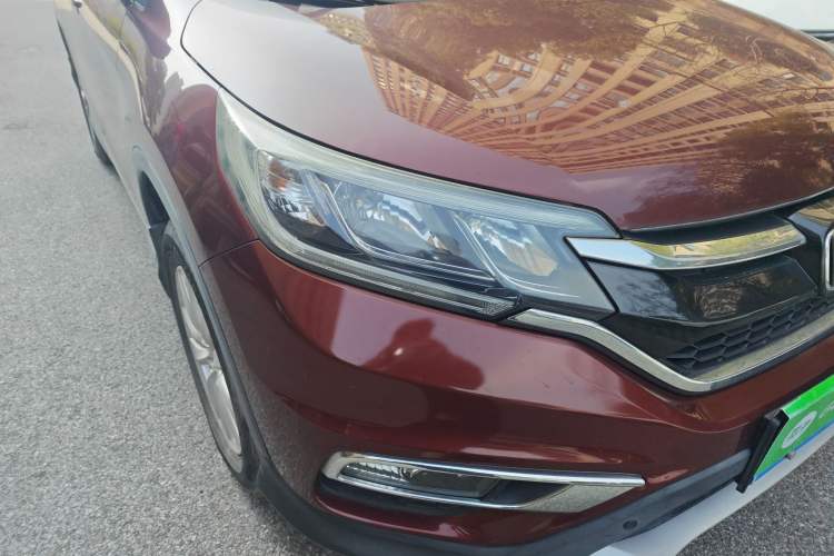 Used Honda CR-V 2016 2.0L two-wheel drive Urban Edition Right Front Headlight