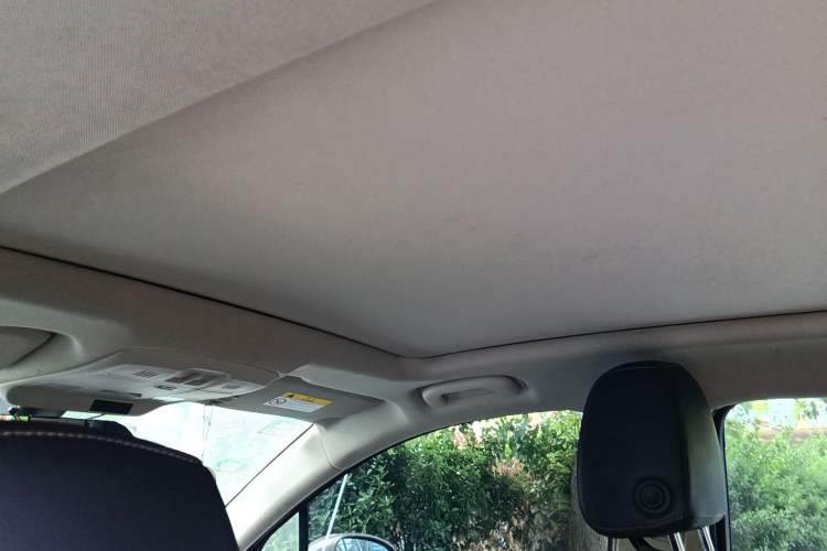 Used Buick Envision 2017 20T Two-Wheel Drive Leading Version Headliner