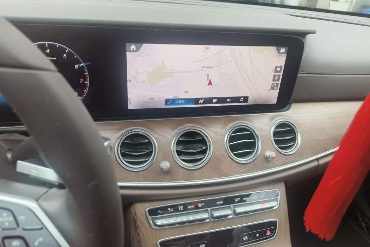 Used Mercedes-Benz E-Class 2022 Updated E 300 L Stylish Edition Audio And AC Panel