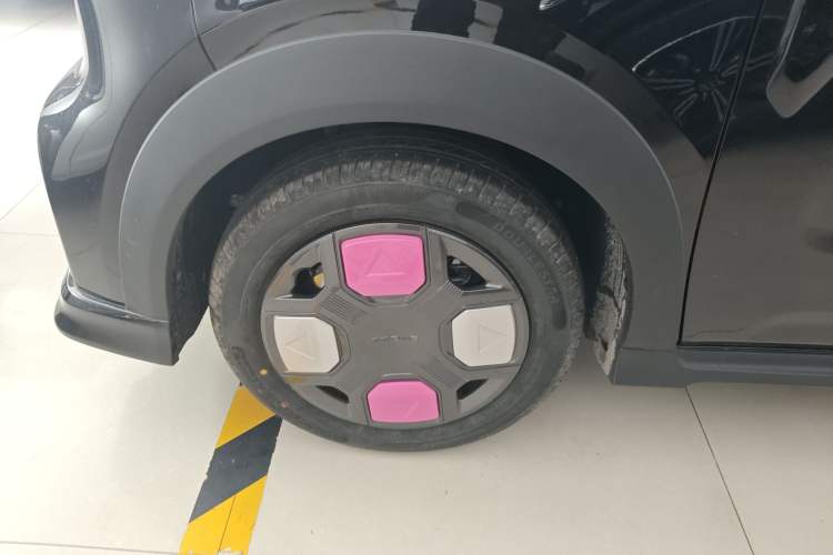 Used Geely Galaxy Panda 2025 210km Panda Kart Left Front Wheel Hub