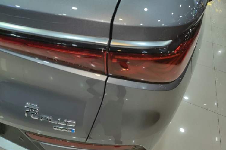 Used BYD Yuan PLUS 2025 Intelligent Driving Version 510 km Excellence Edition Right Rear Taillight