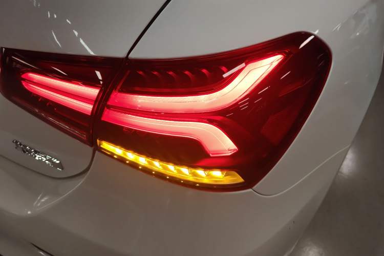 Used Mercedes-Benz A-Class 2022 Restyled A 200 L Sport Sedan Fashion Version Right Rear Taillight