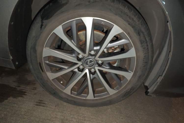 Used Lexus ES 2022 200 Excellence Edition