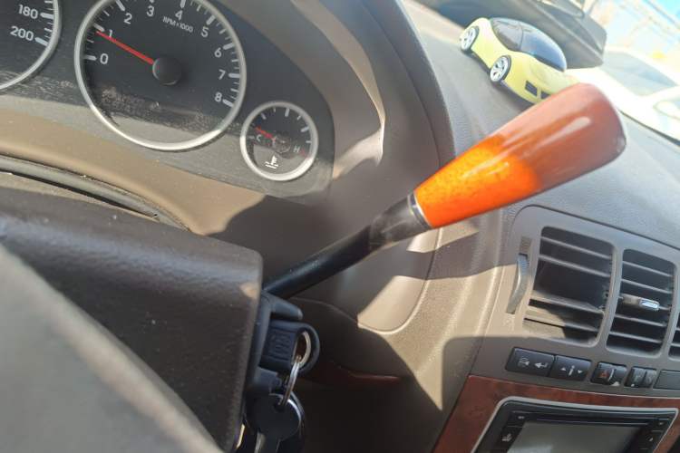 Used Buick GL8 2012 2.4L BASE Comfort Edition
