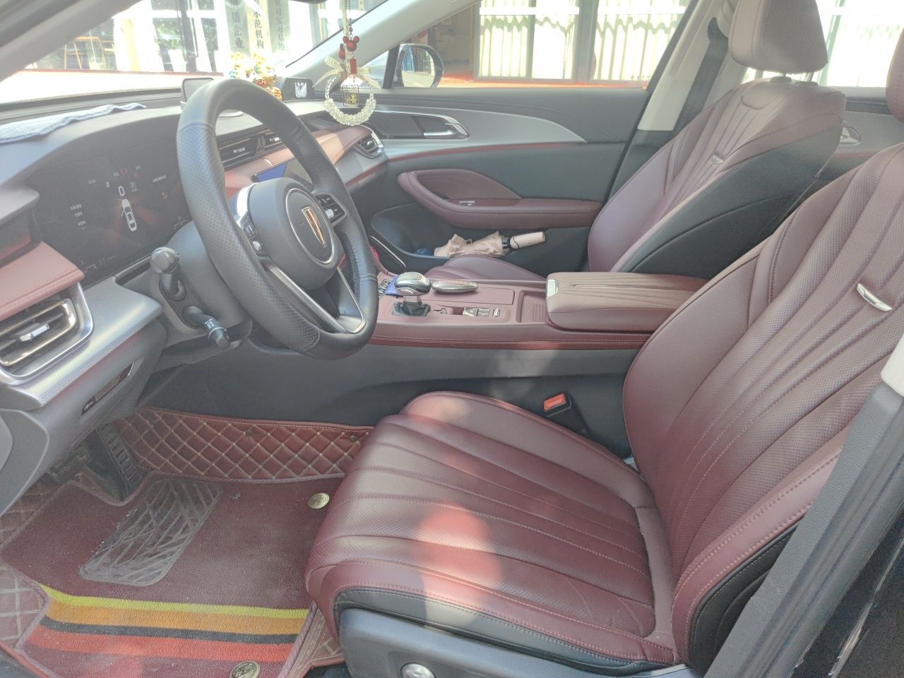 Hongqi H5 2023 2.0T Automatic Smart Connect Flagship Edition - Chinese Trim Chang — снимка 15