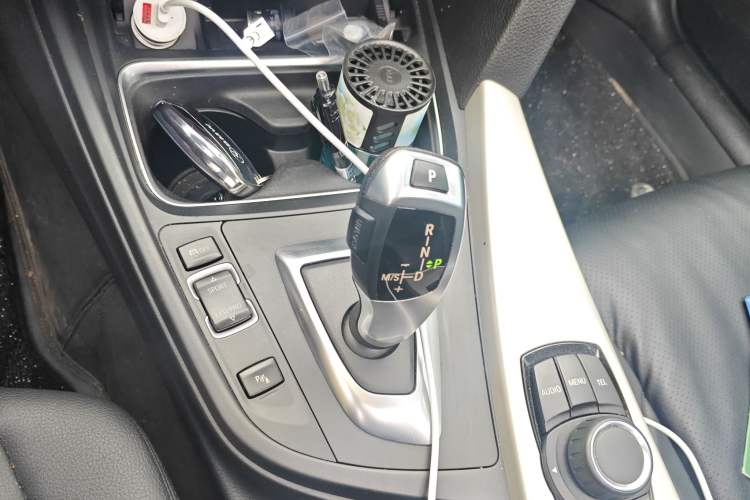 Used BMW 3 Series 2014 320Li Fashion Model