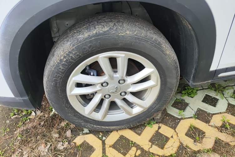 Used Wuling Alvez 2022 1.5L CVT Comfort Edition
