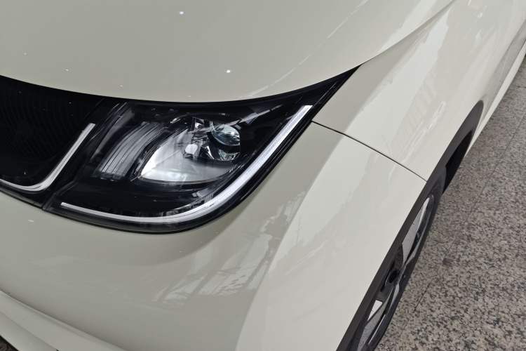 Used BYD Dolphin 2023 420 km Fashion Edition
