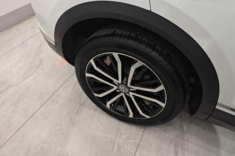 Used Volkswagen T-ROC 2020 280TSI DSG Two-Wheel Drive Comfort Version