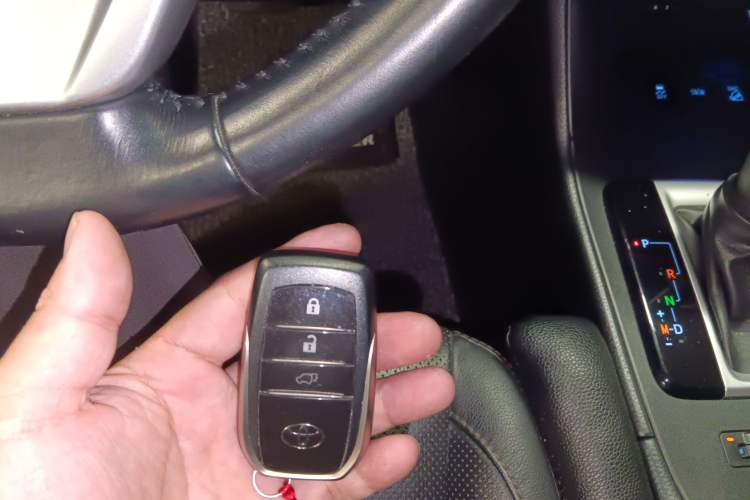 Used Toyota Highlander 2017 2.0T Four-Wheel Drive Ultimate Edition 7 Seats
