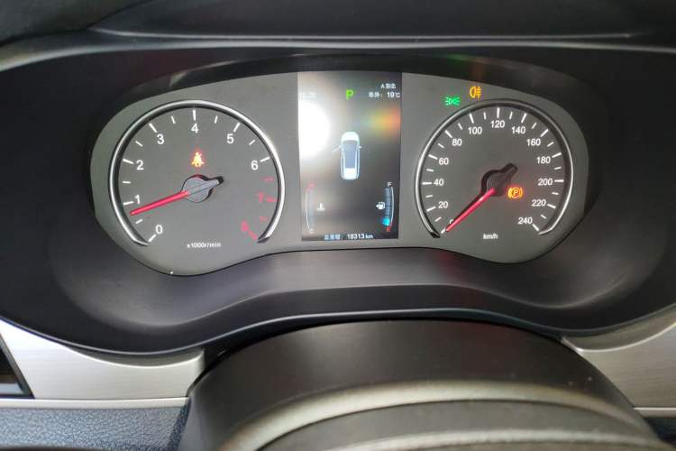 Used BYD Song MAX 2021 Upgraded Model 1.5T Automatic Prestige 6-Seater Instrument Cluster
