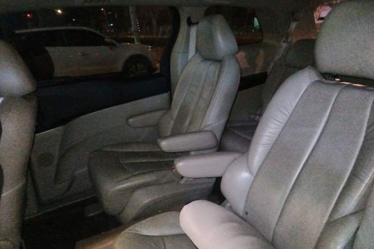 Used Buick GL8 2015 2.4L Luxury Business Premium Edition
