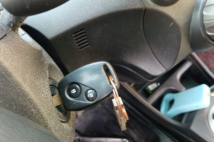 Used Honda Fit 2011 1.3L automatic comfort version
