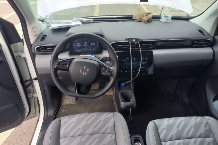 Used Leapmotor T03 2024 310 Comfort Edition Center Console