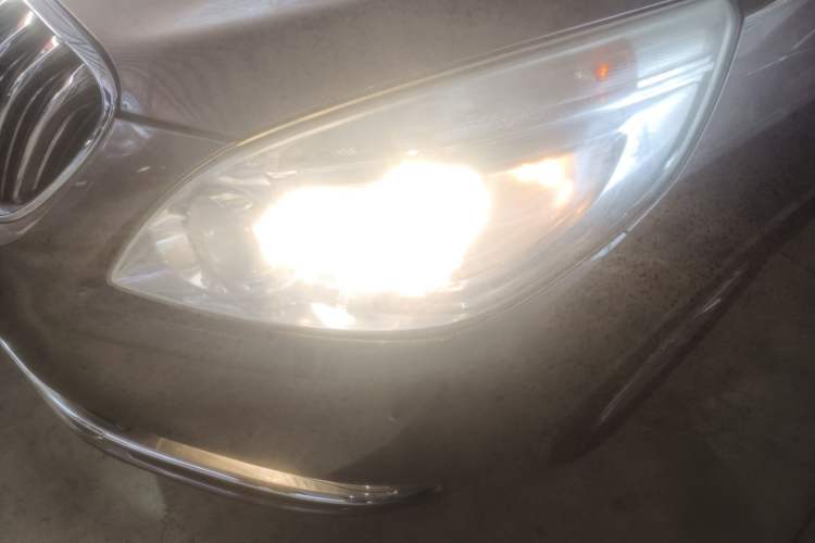 Used Buick GL8 2015 2.4L Luxury Business Premium Edition