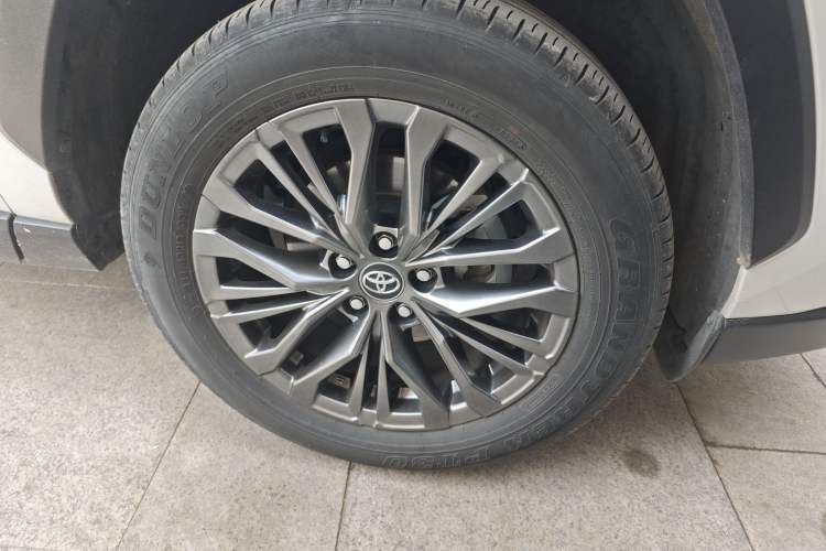 Used Toyota Wildlander 2023 2.0L CVT Two-Wheel Drive Luxury PLUS Edition
