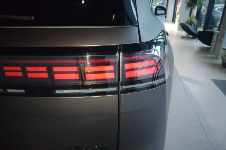 Used Volkswagen Teramont 2025 Tiguan Pro 450TSI Four-Wheel Drive Summit Edition