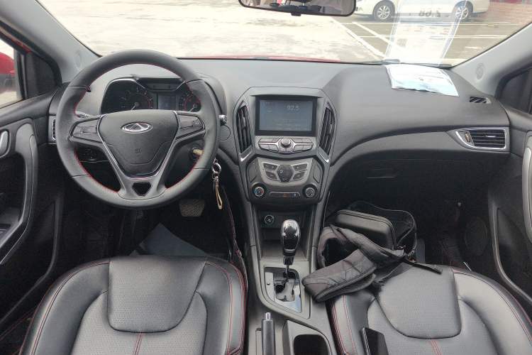 Used Chery Arrizo 5 2016 1.5L CVT Lingrui Edition Center Console