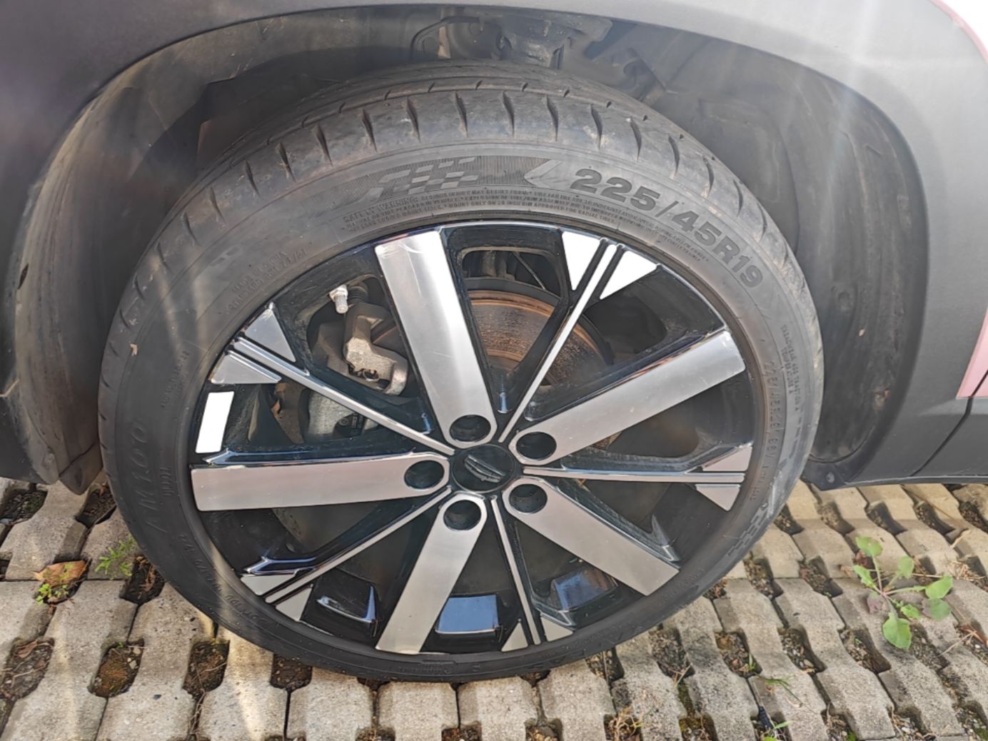 Geely Auto icon 2023 1.5TD Chocolate Luxe Edition — снимка 10