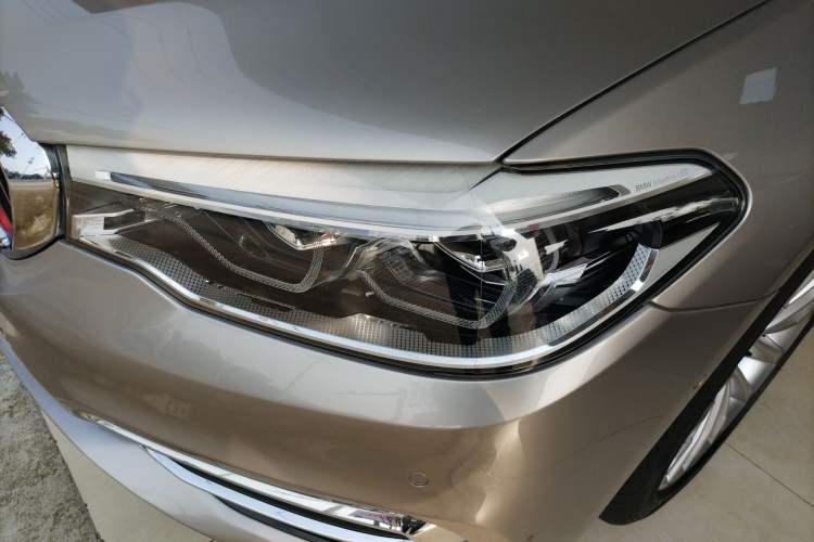 Used BMW 5 Series 2020 530Li Luxury Edition Premium Package
