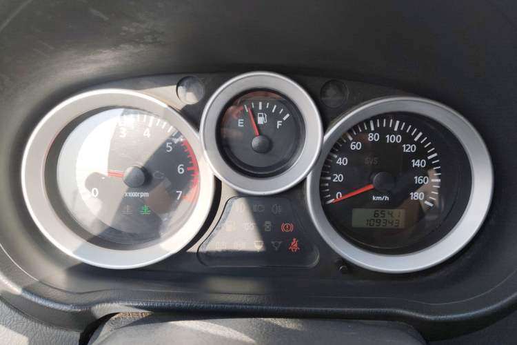 Used Foton MP-X E 2016 2.0L Commercial Version 4G63