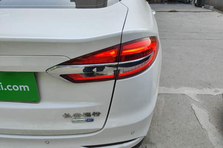 Used Ford Mondeo 2020 EcoBoost 200 Stylish Model
