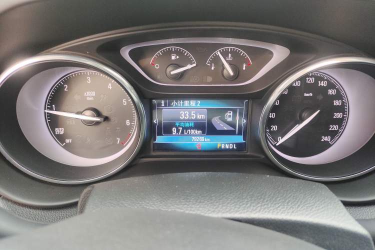 Used Buick Envision 2018 20T Two-Wheel-Drive Elite Model
